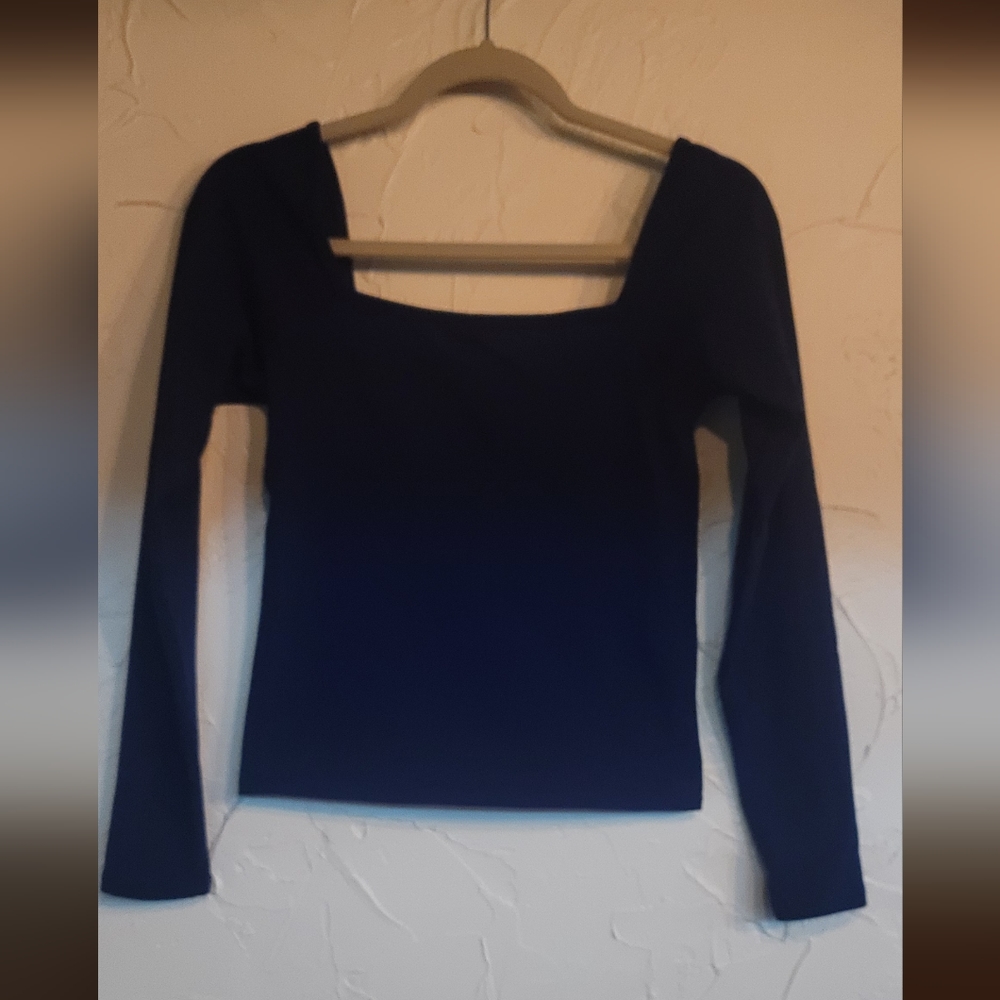 New Fabletics Top - Medium